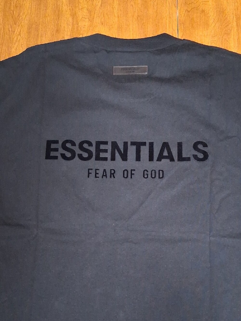 Essentials Men’s Stretch Limo Crewneck Short Sleeve Tshirt. - Picture 2 of 2